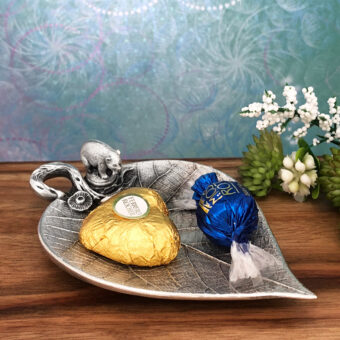 Wombat on Leaf Trinket Dish for Tea Lights, Wedding Rings, Jewellery, Candy and Tea Bag Holder