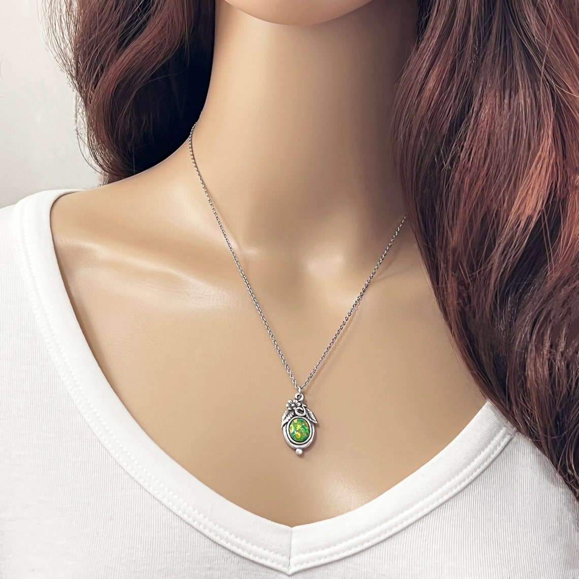 Green Fire Opal Nature Style Necklace - Image 2